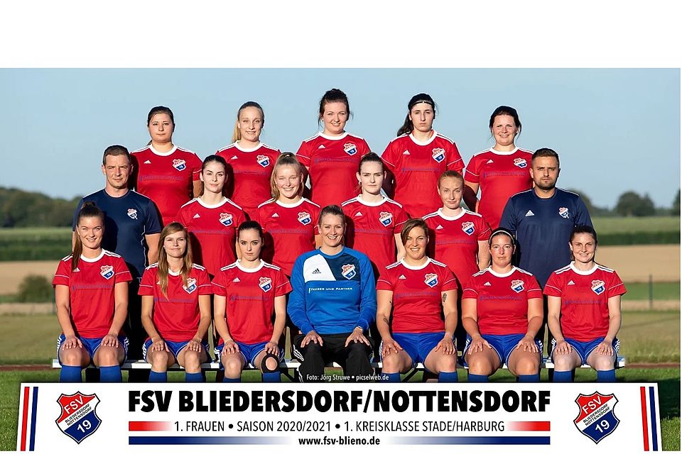 Das Frauenteam des FSV Bliedersdorf/Nottensdorf in der Saison 2022/2023.