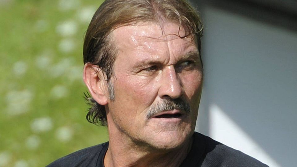 Wolfgang Hille kehrt beim TSV Burgau auf die Trainerbank zurück. Diesmal dauerhaft.  F.: E. Mayer