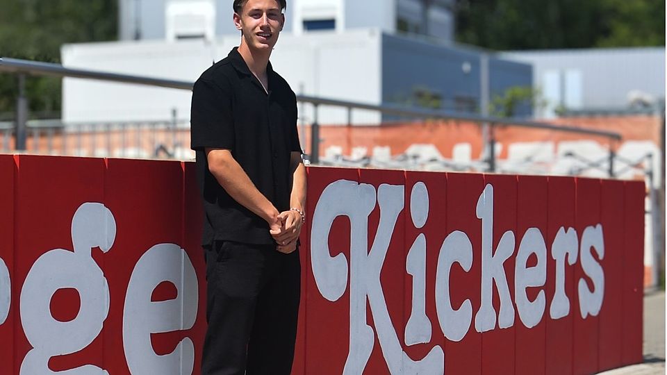 Theo Harz kommt vom Hamburger SV II zu den Würzburger Kickers.