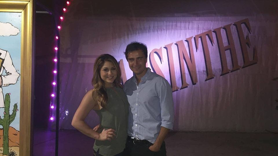 Auch ein Grund für den Tapetenwechsel: Robert Wagner an der Seite seiner Verlobten  Lauryn.