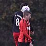  Gleiche Liga, unterschiedliche Staffeln: Der FC 08 Bad Säckingen (mit Christoph Mathis, vorne) kickt wie Stadtrivale SV Obersäckingen nun im Westen, der FC Bergalingen (mit Niklas Exposito Gallardo) weiterhin im Osten. | Foto: SSR Media