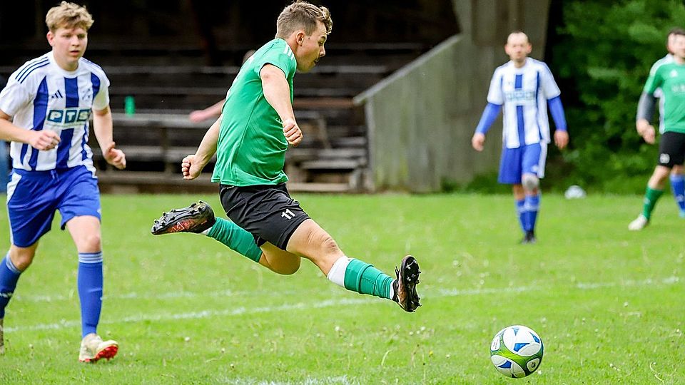 Er stellte alles in den Schatten: Nico Kleebauer vom A-Klassen-Meister SC Michelsneukirchen. Dem Sturmtalent gelangen in 18 Einsätzen 40 Tore und 15 Assists.