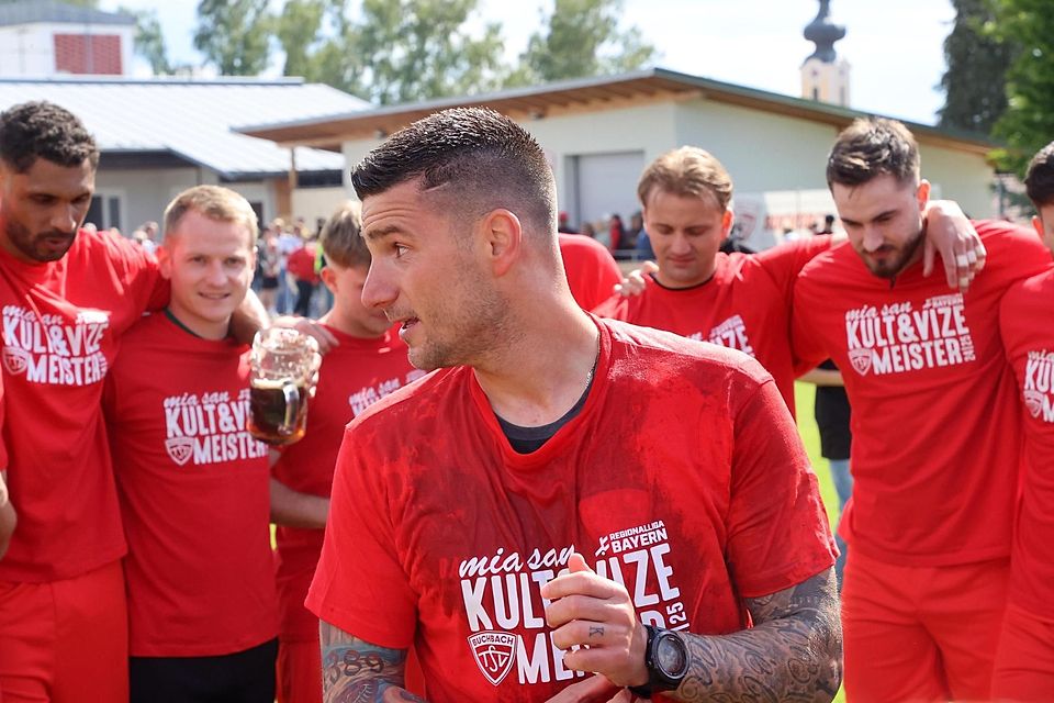 Einst Identifikationsfigur des Kultclubs: Aleks Petrovic nach dem Gewinn der Vizemeisterschaft im Mai diesen Jahres.