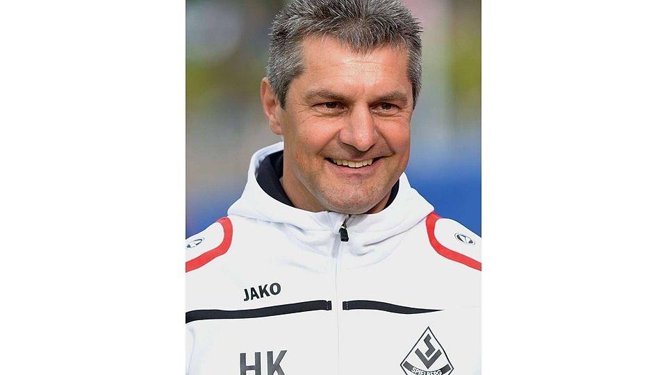 Hartmut Kaufmann, Trainer des SV Spielberg, freut sich auf das erste Regionalliga-Spiel der VereinsgeschichteF: Ripberger