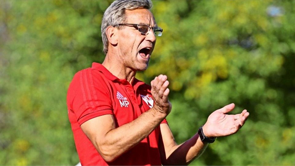 Zurzeit ist noch offen, ob Manfred Porubek, Sportlicher Leiter des TSV Weilimdorf, dem Spiel seiner Mannschaft am Sonntag beiwohnen kann. Foto: Pressefoto Baumann
