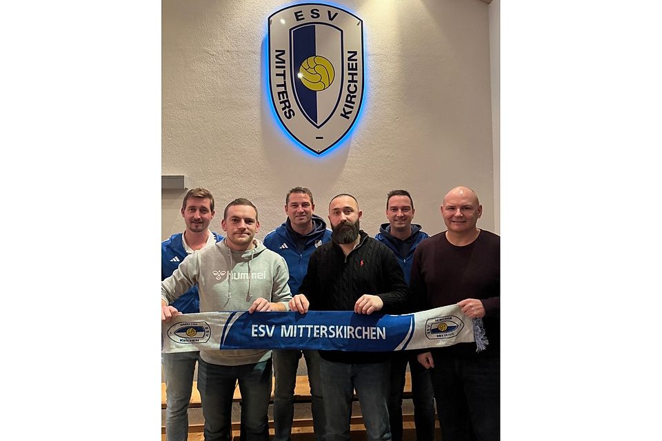 Vorne von links nach rechts: Christof Vilsmaier, Besim Arifi, Christian Geweiler Hinten von links nach rechts: Bernhard Eisenblätter, Thomas Friedlmeier, Tobias Friedlmeier Vorne von links nach rechts: Christof Vilsmaier, Besim Arifi, Christian Geweiler Hinten von links nach rechts: Bernhard Eisenblätter, Thomas Friedlmeier, Tobias Friedlmeier