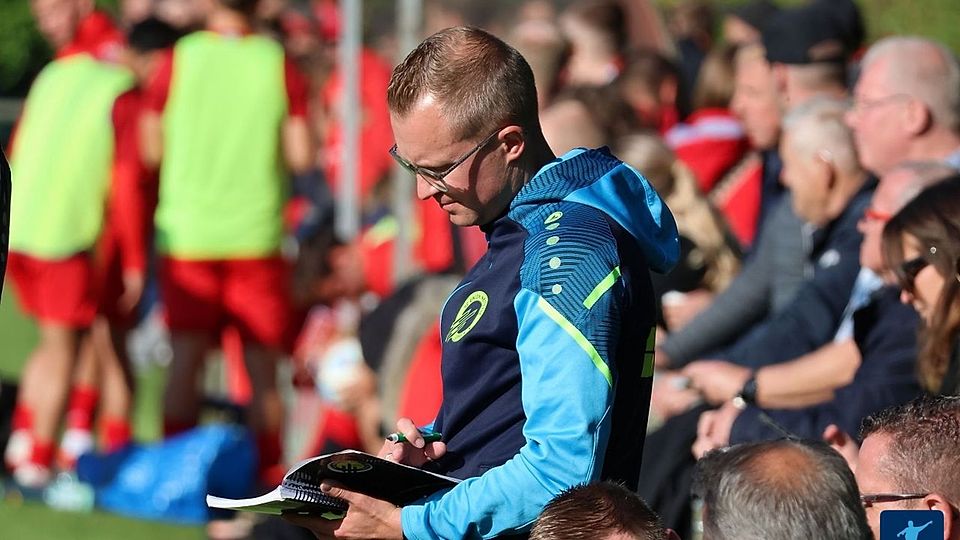 Nettetal muss zulegen - Coach Andi Schwan sucht nach Lösungen. 