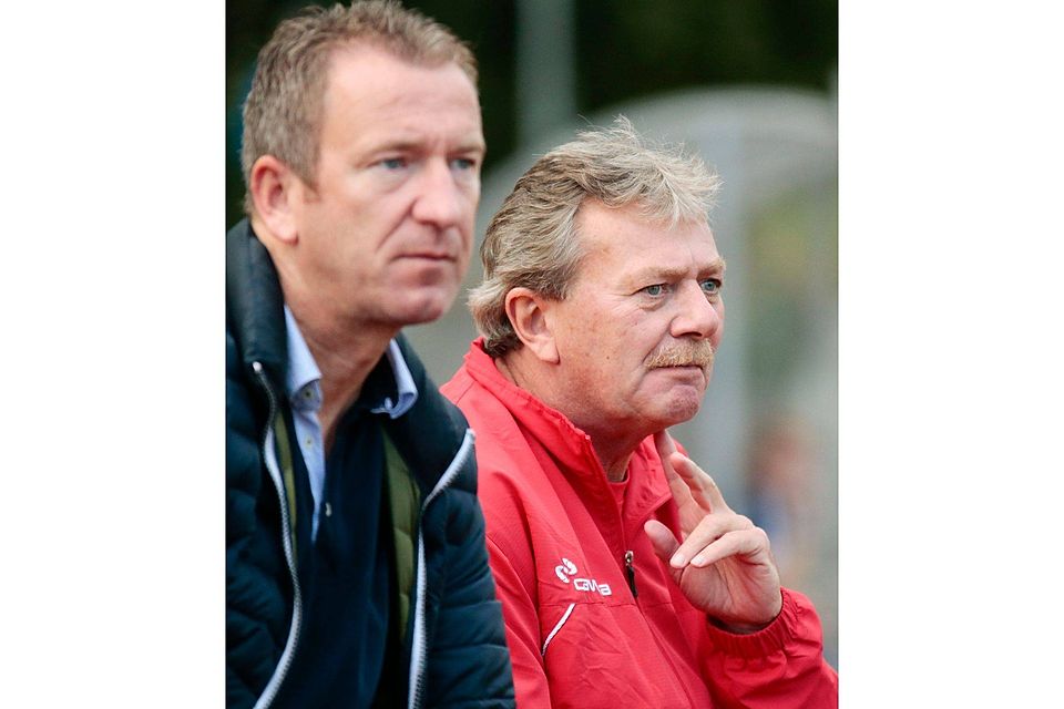 Thomas Menken (links) und Trainer Wolfgang Schütte. Foto: Scholz