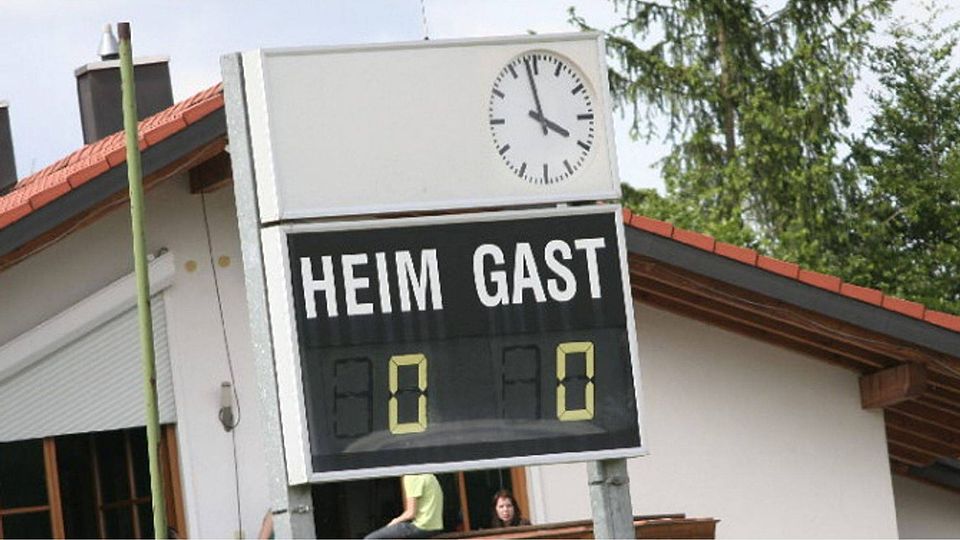 Trotz mancher Chancen endet das ausgeglichene Spiel zwischen dem FC Moosburg und der SpVgg Hebertshausen am Ende mit 0:0 Archiv (Symbolbild)