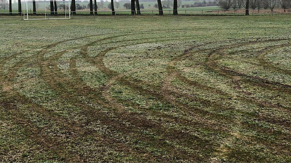 Fußballspielen? In Markee aktuell unmöglich. Foto: Löbig
