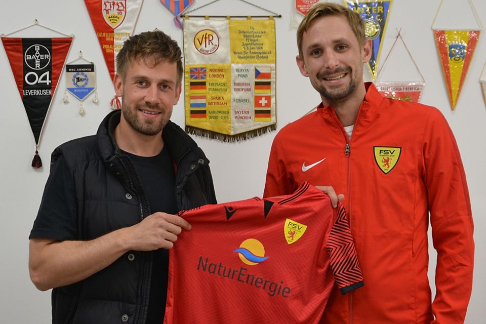 Lukas Altanar (links), neuer Sportchef der FSV-Jugend, mit dem Vereinsvorsitzenden Patrick Da Rugna  | Foto: FSV Rheinfelden