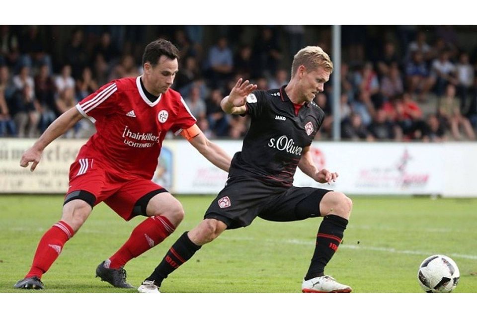 Pokal-Highlight gegen die Würzburger Kickers: Daniel Schardt (li.) und seine Lichtenfelser wollen in der Liga den Klassenerhalt so früh wie möglich eintüten. F: Scheuring