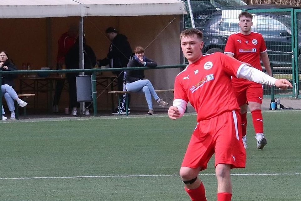 Zwei Tore beim überraschend hohen 6:0-Erfolg des TSV Eintracht Immenbeck II: Philipp Raschke.
