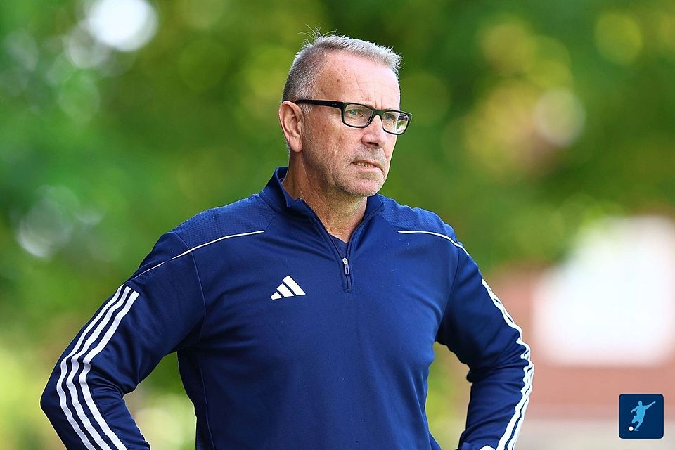 Olaf Poschmann, Trainer des SV Curslack-Neuengamme. Olaf Poschmann, Trainer des SV Curslack-Neuengamme.