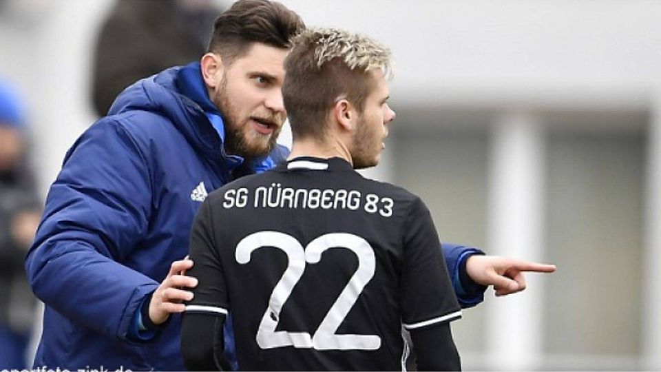 Leo Swierczynski - ein junger Trainer gibt bei der SG 83 den Ton vor. F: Zink