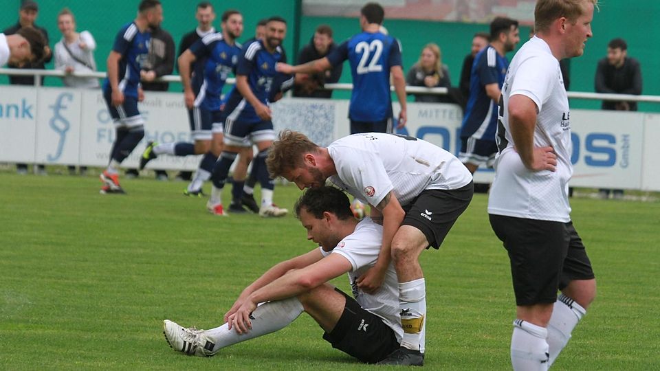 Feiernde Griechen, untröstliche Vierkirchener: Das Relegationsspiel AEG gegen SCV war allerdings eine deutliche Angelegenheit.