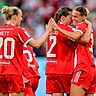 Die Frauen des FC Bayern beenden nach dem Sieg in Leverkusen das Jahr 2025 ohne Niederlage in der Liga.