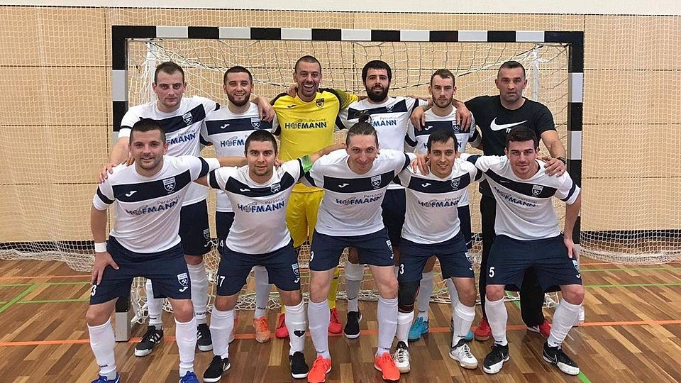 Die Wackersdorfer Futsaler nach ihrem Sieg gegen Ober-Roden. 