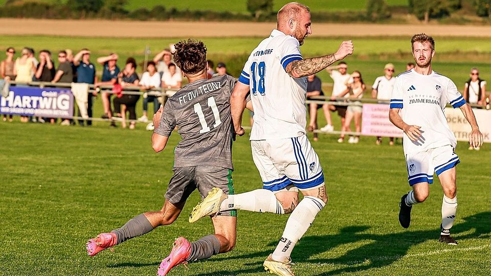 Der SV Diendorf (in weiß) kam gegen Schlusslicht Nittenau nicht über ein Unentschieden hinaus.