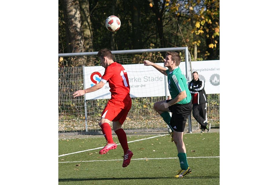 Sven Dipper muss wohl bald wieder selber seine Fußballschuhe anziehen.