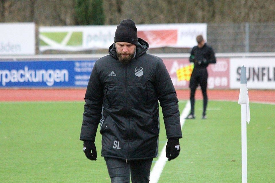 Gerlingens Sportlicher Leiter Stefan Büdenbender bleibt trotz der vielen Abgänge ruhig. Er feilt im Hintergrund an der Zusammenstellung des neuen Kaders.