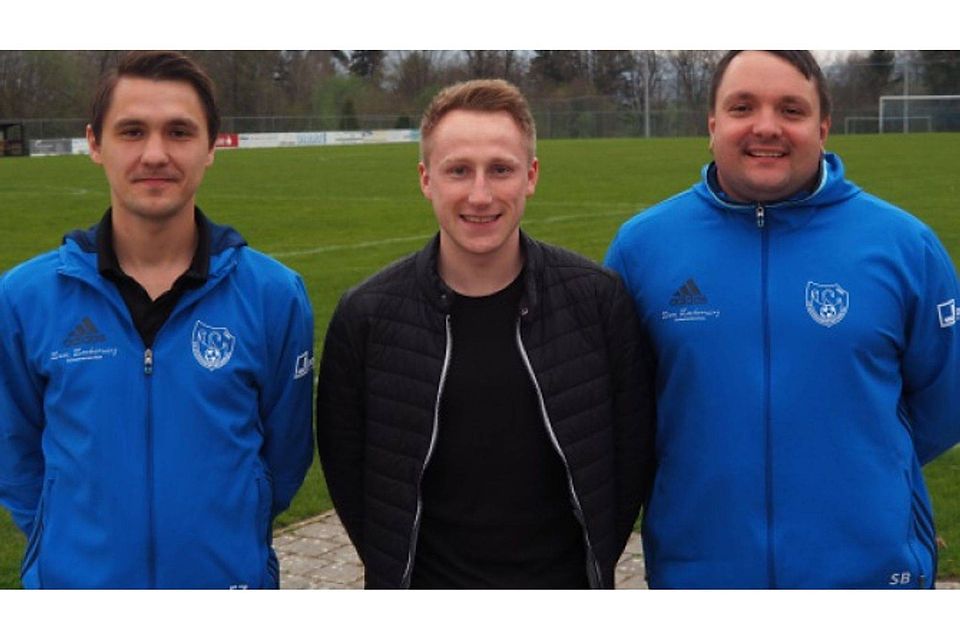 Das neue Trainerduo des SVS: Florian Zettl und Alex Stadler mit Abteilungsleiter Stefan Berthold.