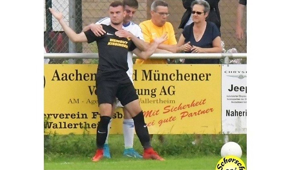 Paroli geboten: TuS Wöllstein hindert die SG Wiesbachtal im Hinspiel am Gewinnen. Archivfoto: Schorsch Becker