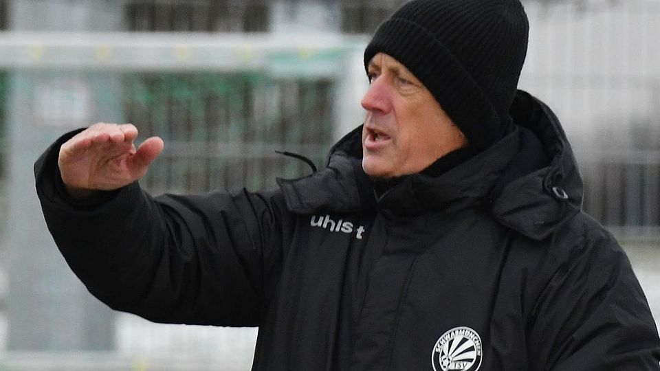 Ein Duell auf Augenhöhe erwartet Schwabmünchens Trainer Esad Kahric gegen den 1. FC Sonthofen.