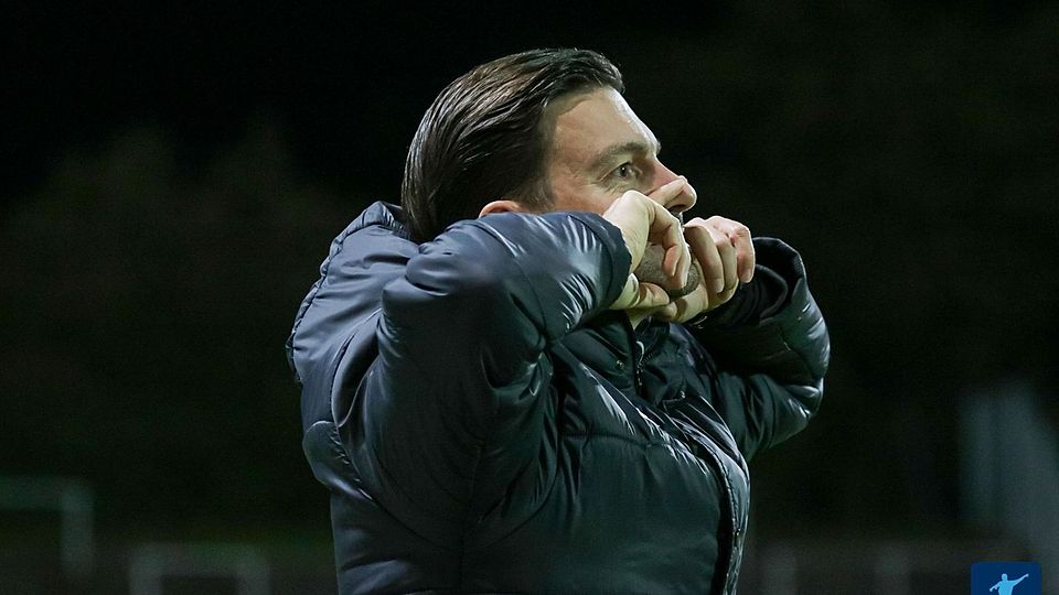 Dennis Ruess und der 1. FC Monheim gewannen das zweite Spiel in Folge.