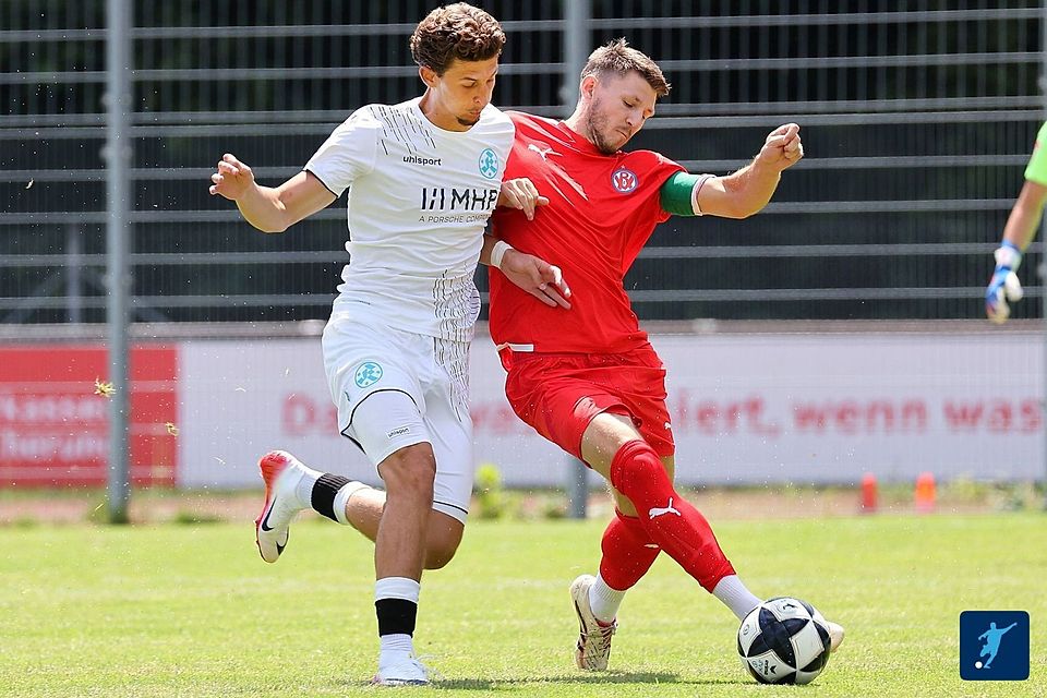 Der VfR Mannheim (rot) hat das klare Saisonziel Aufstieg vor Augen.