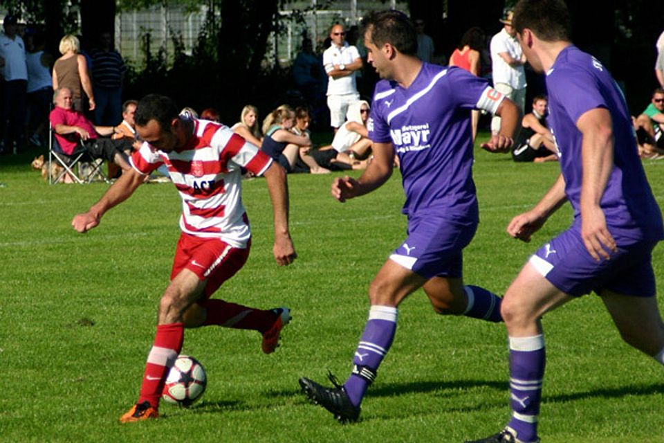 Erdinc Kaygisiz muss mit dem Türk SV Bobingen beim TSV Göggingen antreten.  Foto: Manfred Stahl