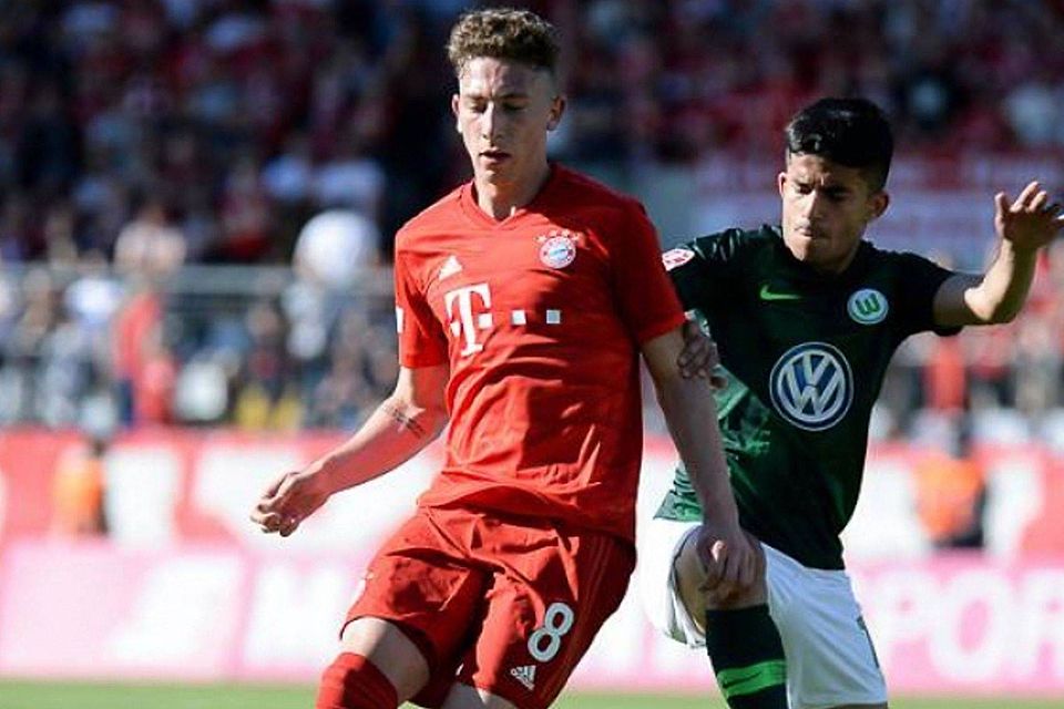 Jannik Rochelt im Relegationsspiel gegen den VFL Wolfsburg.