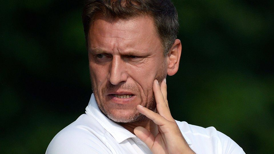 Gregor Mrozek ist überraschend nicht mehr Trainer beim Landesligisten VfB Straubing.