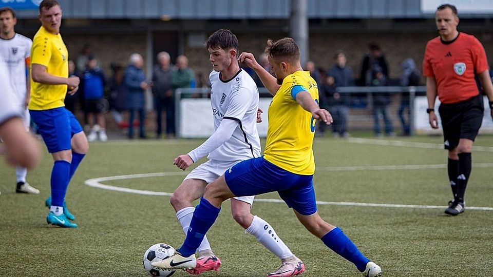 FC Aldekerk muss auswärts ran.