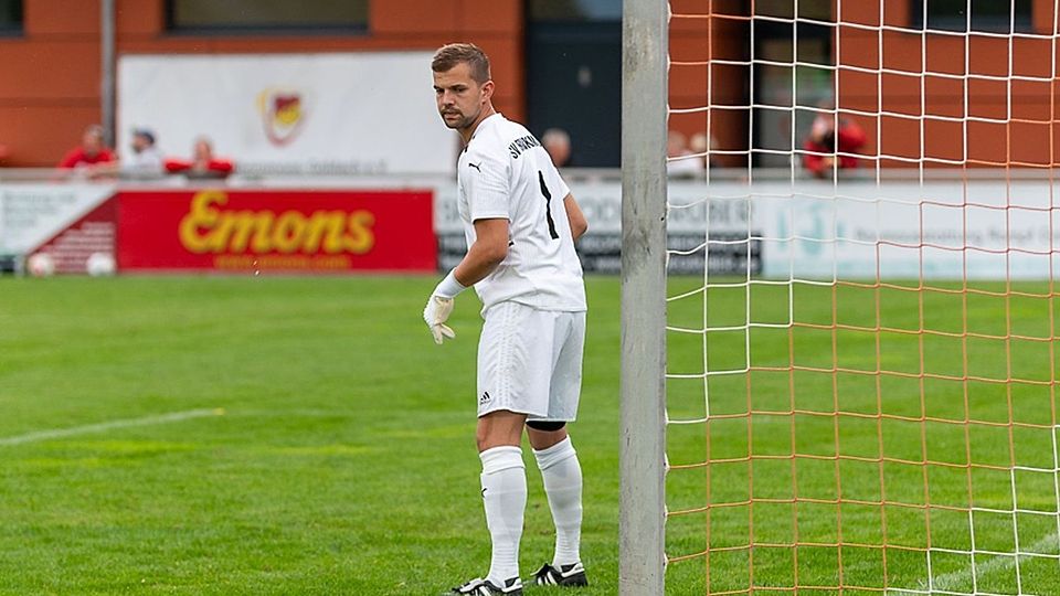 SVB-Keeper Markus Stiglmeir parierte in letzter Minute einen Elfmeter.