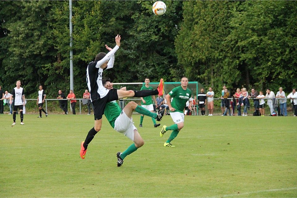 Ein spannendes Spiel ab es in  Reichartshausen  zu sehen. F: Geier