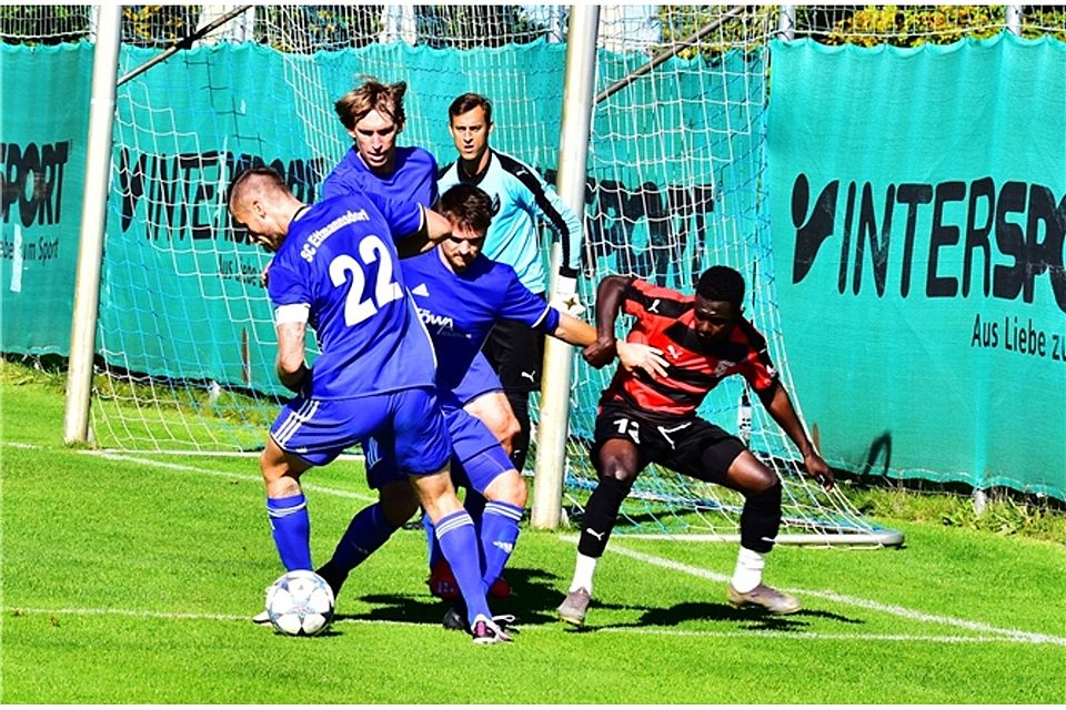 Letzte Woche spielte Ettmannsdorf 0:0 gegen Straubing. lm Pokal gewann das Team nun.  ArchivFoto: Zwick