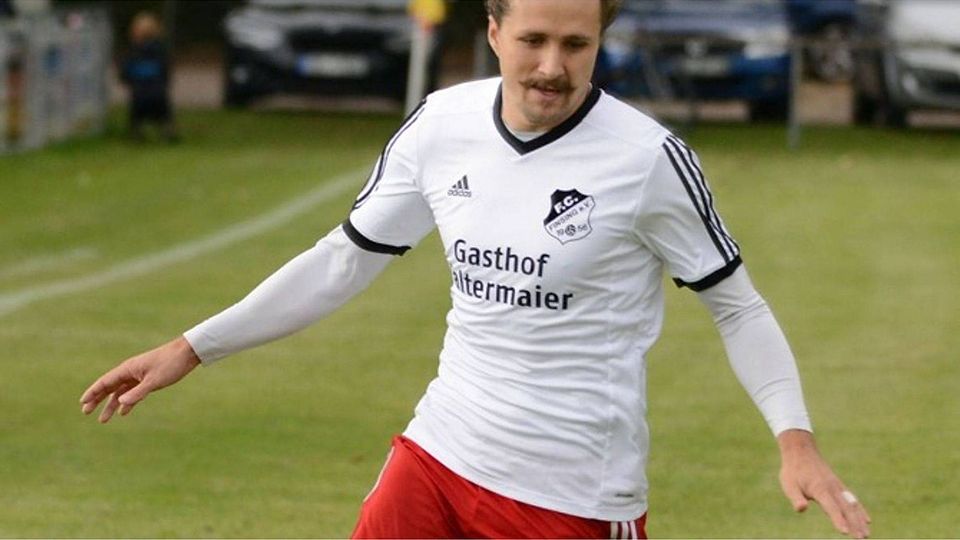 Kaum zu bremsen: der Finsinger Doppeltorschütze Christian Rickhoff.  Foto: Günter Herkner