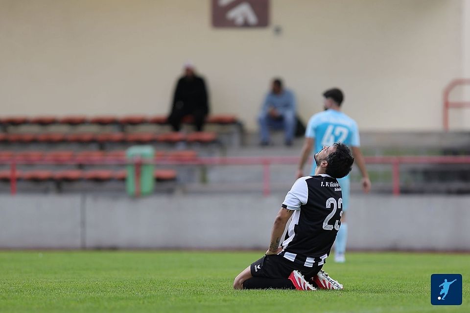 Bei Viktoria Kelsterbach (hier Turgay Akbulut) war die Enttäuschung nach dem 2:5 zuhause gegen den FSC Eschborn groß.