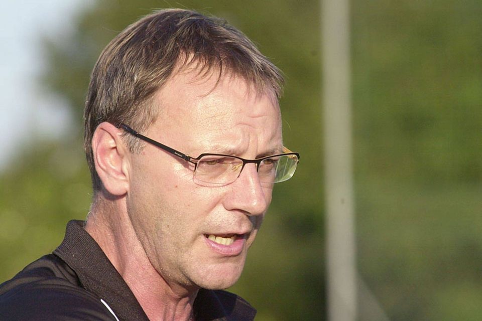 Die entscheidenden Impulse im Abstiegskampf erhofft sich die TSG Thannhausen von Siggi Hilz, der bis Saisonende als Trainer des Landesligisten einspringt.  F.: Peter Kleist