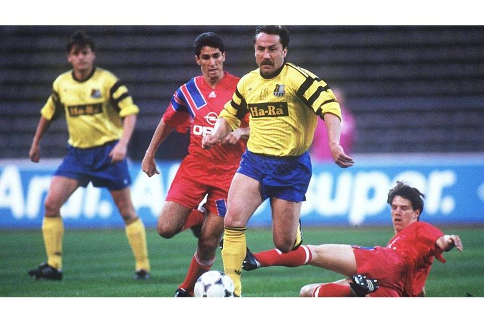 Der 1.FC Saarbrücken im Duell mit dem FC Bayern München 1992