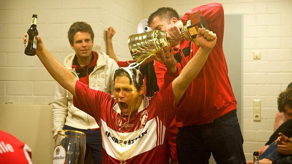 Nach dem Kreispokalsieg schon wieder Jubel im Lager der Spvgg. Eltville. Archivfoto: David Jung