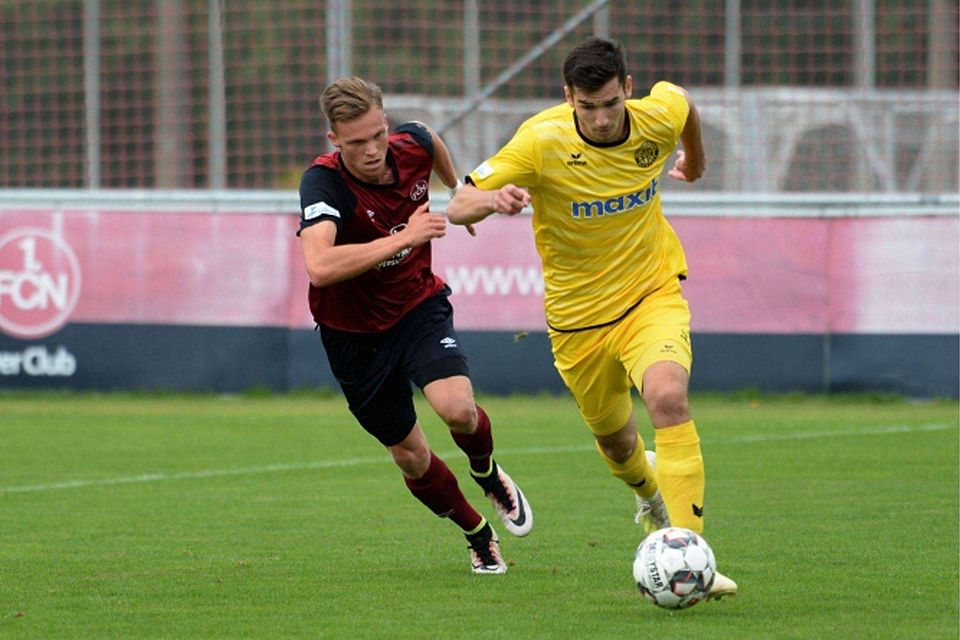 Sein Vertrag beim FC Nürnberg wurde nicht verlängert: Tobias Stoßberger (li.).