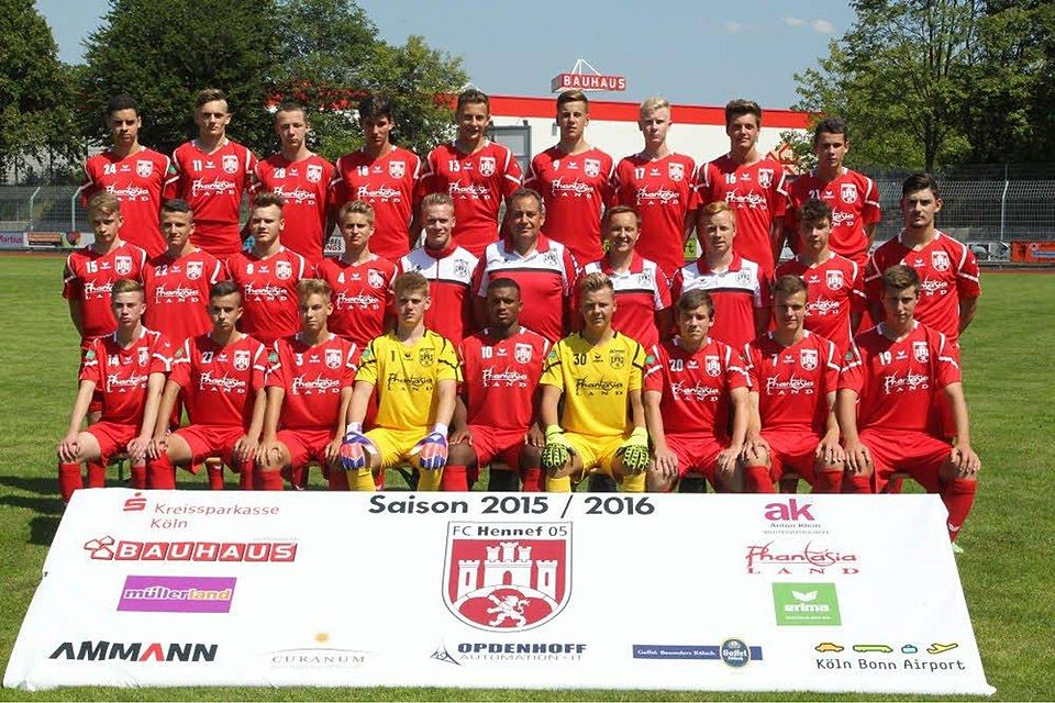 Viele unbekannte Gesichter: Der FC Hennef 05 startet runderneuert in die anstehende B-Junioren-Bundesliga-Saison., Foto: Bröhl