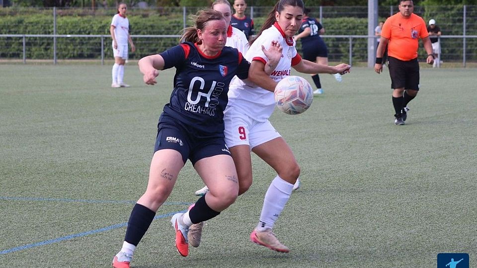 Rosport (helle Trikots) und die Entente Red Black/Steinsel können noch in die 1.Liga aufsteigen