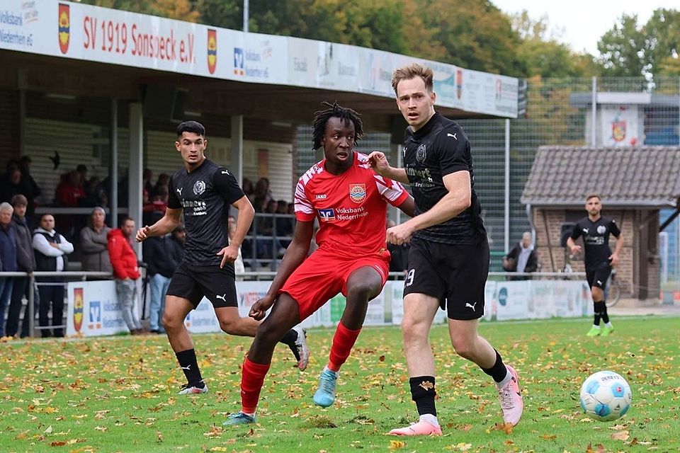 Der SV Sonsbeck hat auch das zweite Spiel gegen den TVD Velbert gewonnen.