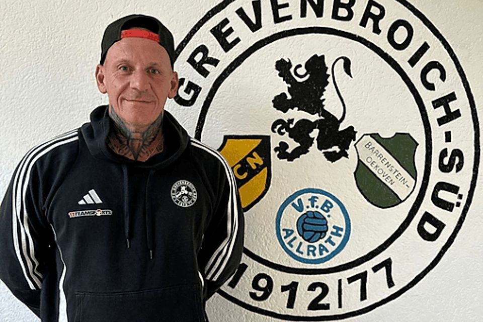 Christian Niebel hat seinen Vertrag bei den Südern verlängert. Christian Niebel hat seinen Vertrag bei den Südern verlängert.