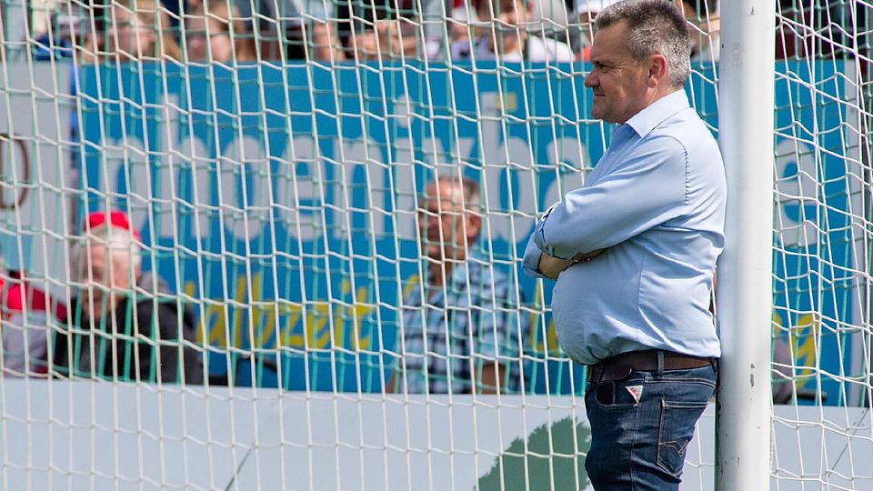 Haching-Boss Manni Schwabl macht sich Gedanken über die SpVgg und den Fußball überhaupt.