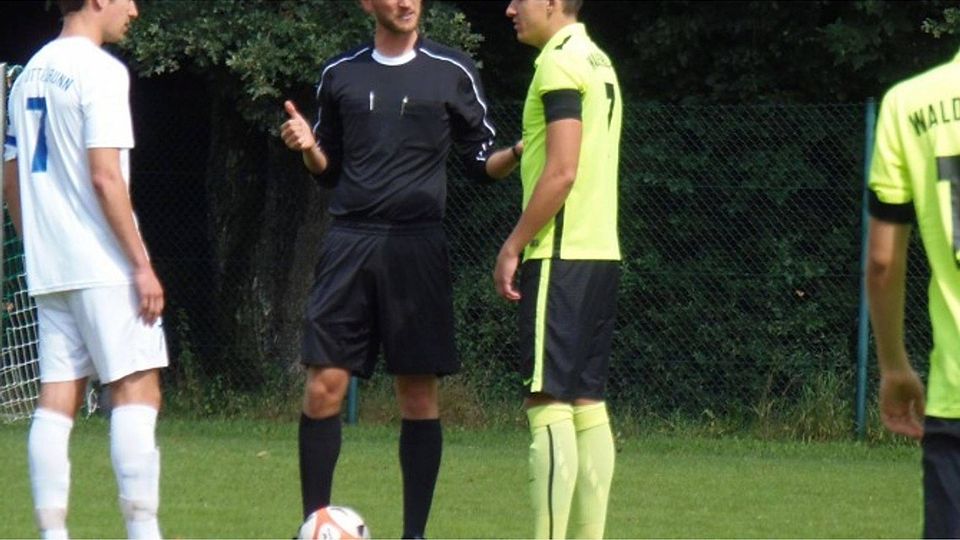 Lennart Dege (l.) traf für die TSV-Reserve. F: Neueder
