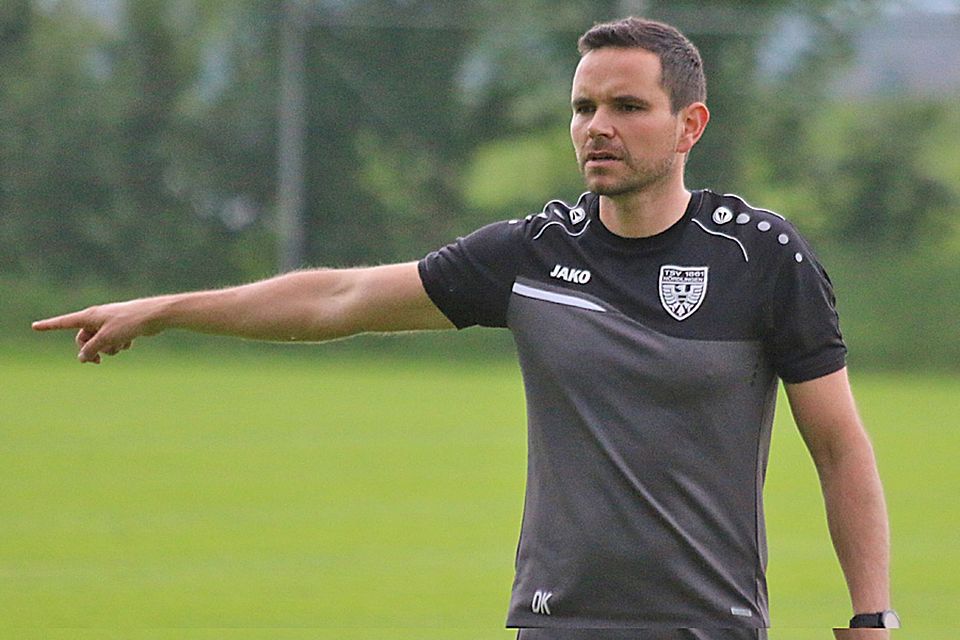 Daniel Kerscher, Trainer des TSV 1861 Nördlingen, gibt die Richtung vor.